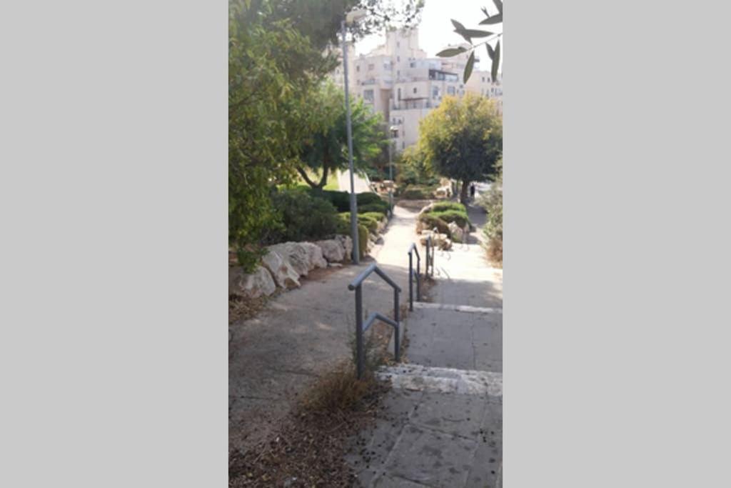 Har Nof Apartment Jerusalem Eksteriør billede